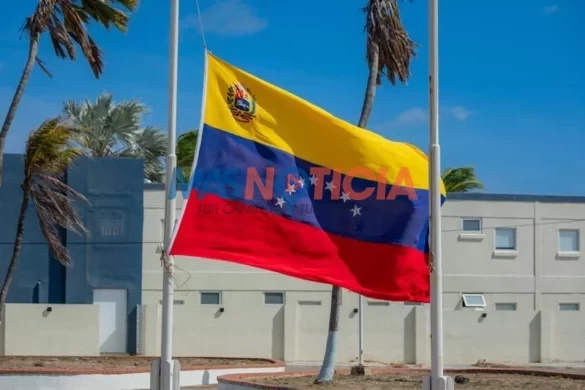 Colecta Plaza Simon Bolivar 18
