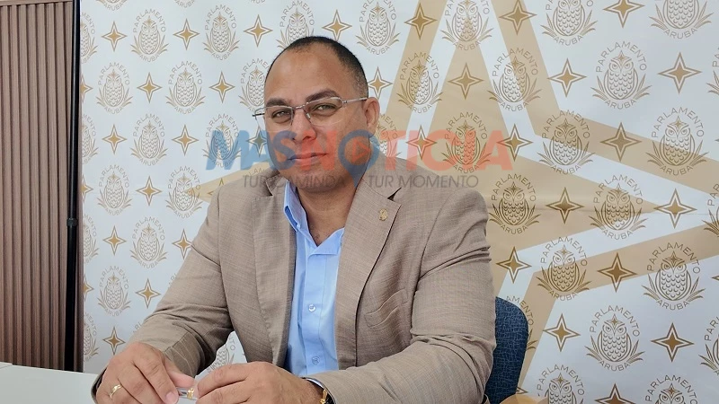 Eduard Pieters: “Minister Cicilia tin obligacion di duna cuenta y Parlamento no ta opcional”